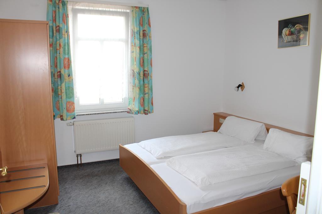 Landgasthof Zum Seehof Hotel Ротвайл Стая снимка