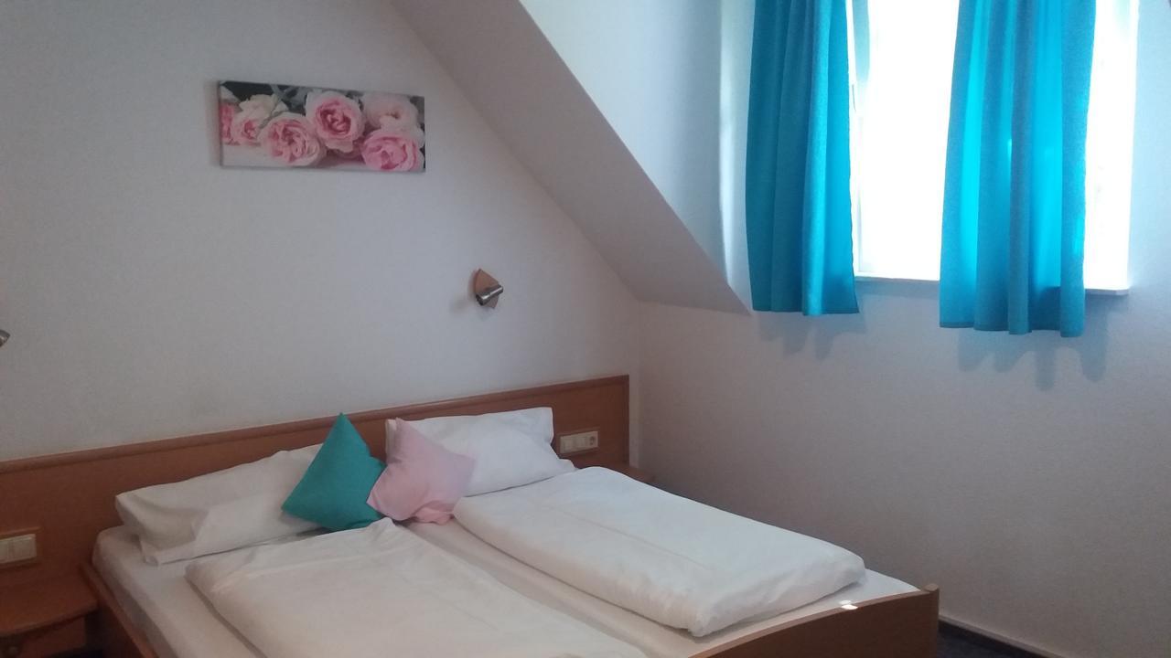 Landgasthof Zum Seehof Hotel Ротвайл Екстериор снимка